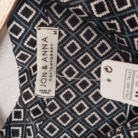 Jon & Anna long sleeve blouse, size M black with diamond pattern print, NWT - Picture 2 of 8